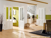 Haustüren, Innentüren und Zimmertüren in verschiedenen Ausführungen, Farben und Formen